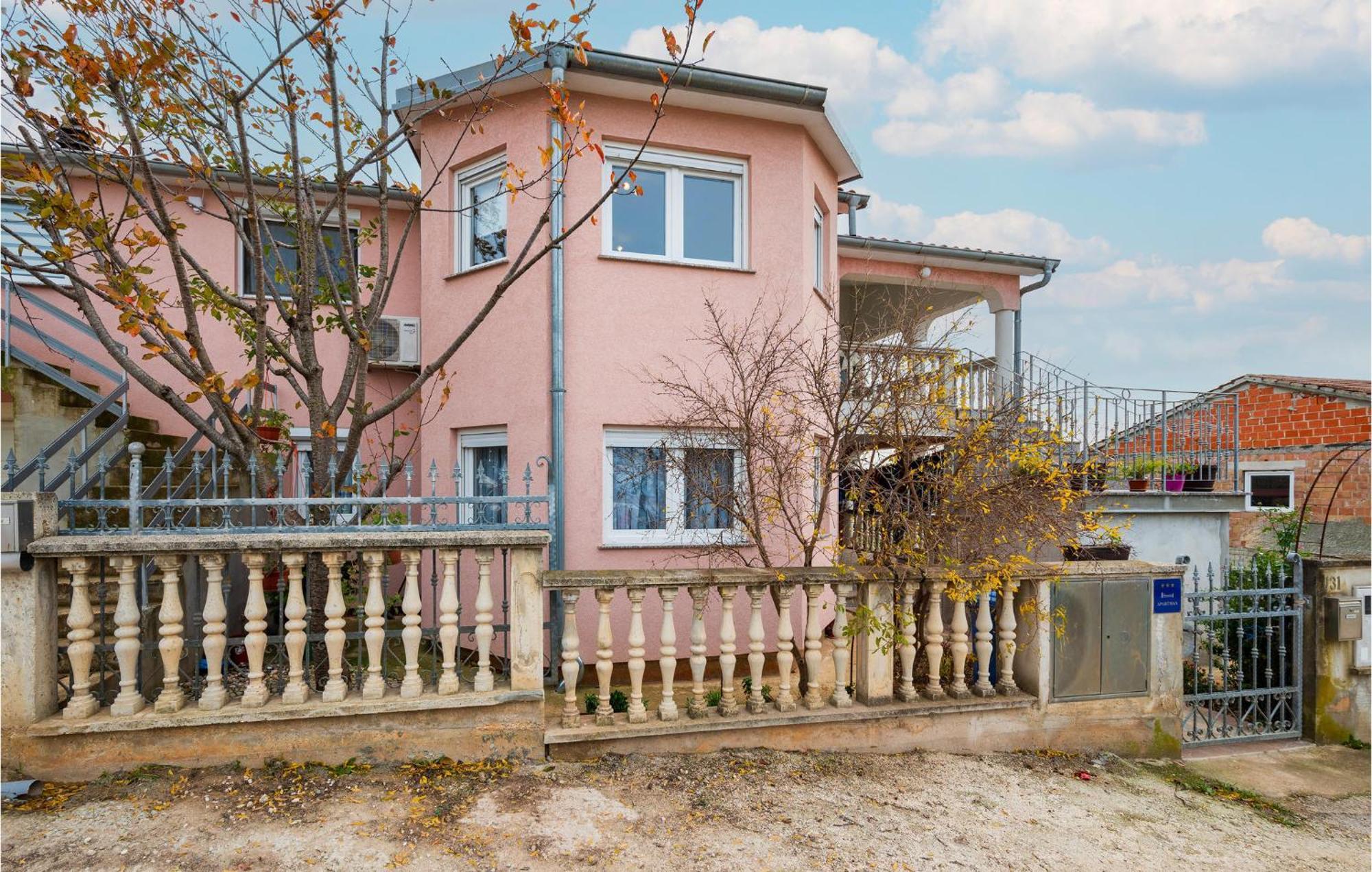 Beautiful In With Kitchen Apartman *